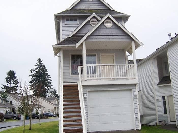 1st image of 12416 63rd Ave E