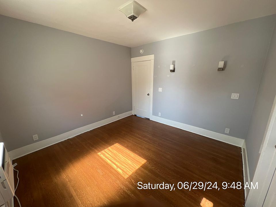 1st image of 2038 Huntington Dr