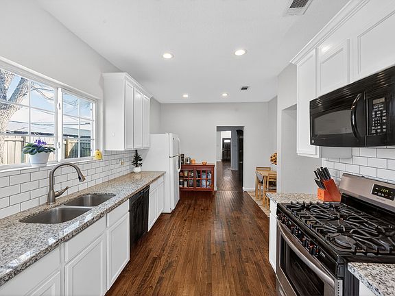 2nd image of 1709 Franklin Ave