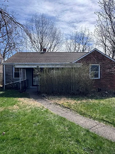 150 Marshall Dr Photo 1