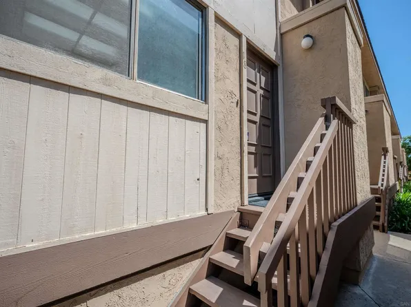 6707 Thornwood St Unit 18, San Diego, CA 92111