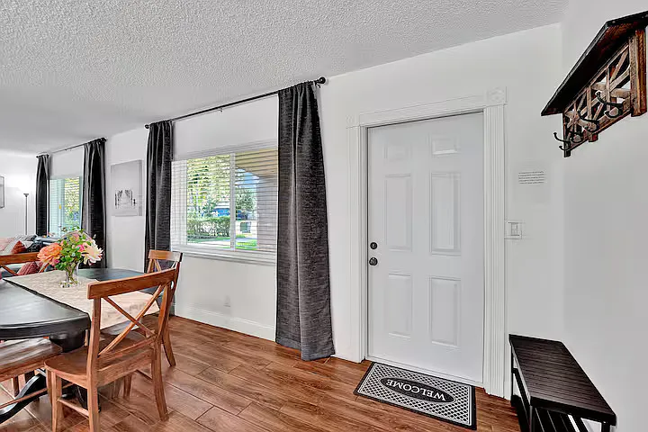 381 NW 36th Street — Photo 3