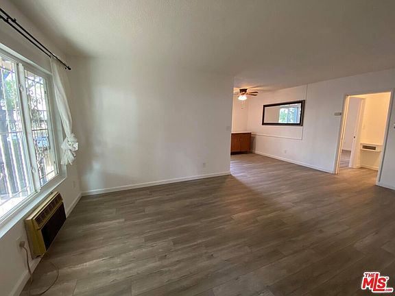 5th image of 7162 Hawthorn Ave APT 1