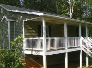 25 Rose Wood Ln, Ellijay, GA 30540