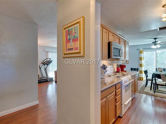 4th image of 3875 Mayhill Ave