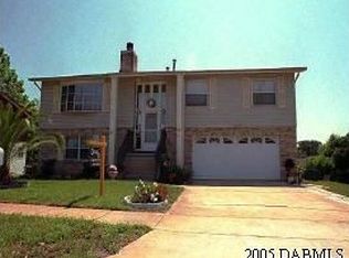 1660 E Paradise Ln, Daytona Beach, FL 32119