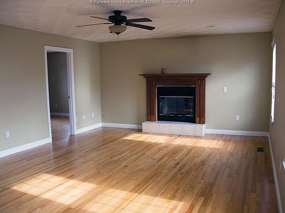 2nd image of 15 Pinnacle Dr
