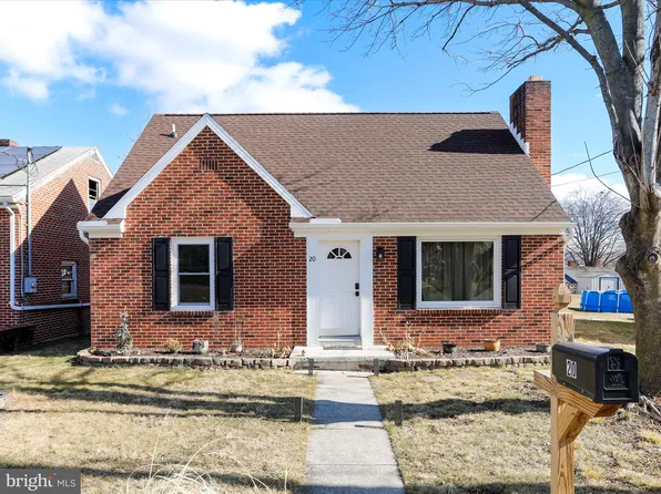 20 Atlantic Dr, Hagerstown, MD 21742