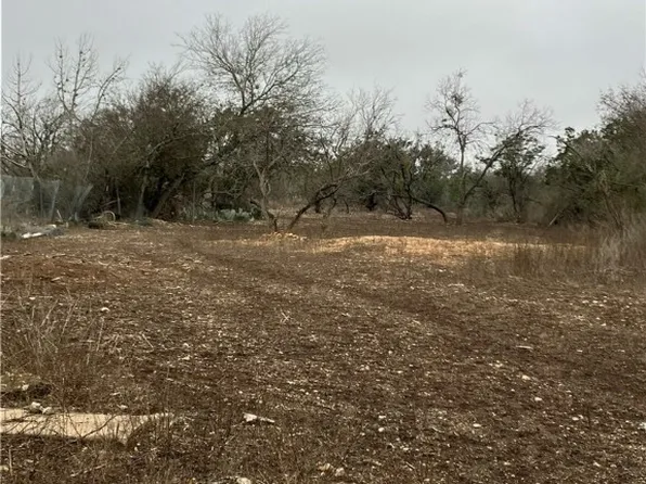 301 E South St, Camp Wood, TX 78833