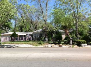 703 N 38th St, Waco, TX 76710