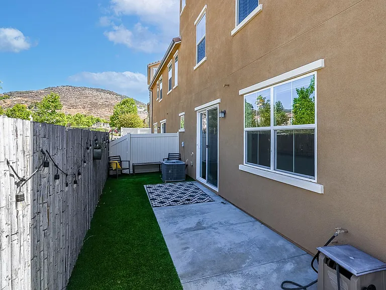 35861 Breckyn Ln — Photo 25