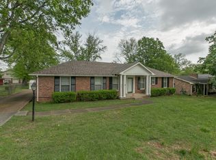 3032 Anderson Rd, Nashville, TN 37217