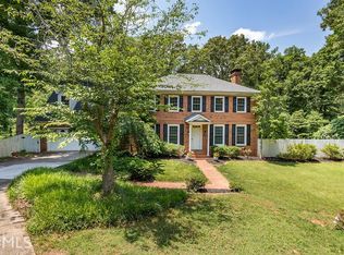 208 Hart Cir, Dallas, GA 30132