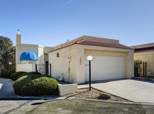 580 Eastlake Dr SE, Rio Rancho, NM 87124
