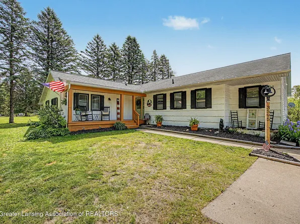 3595 Perrine Rd, Rives Junction, MI 49277