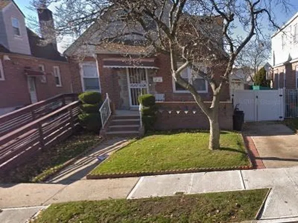 6942 184th St, Fresh Meadows, NY 11365