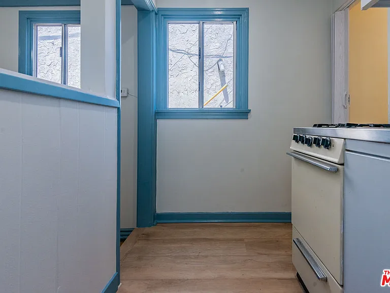 4170 Ince Blvd — Photo 13