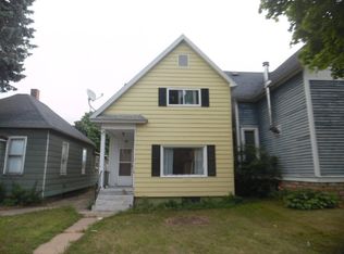 427 S 12th St, Escanaba, MI 49829