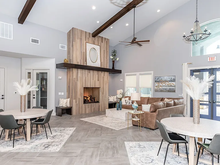 Clubhouse Vantage at Fair Oaks