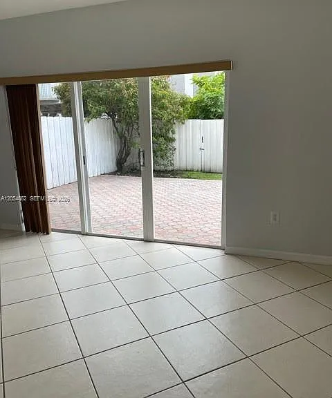 12948 SW 28th Ct #12948 — Photo 8