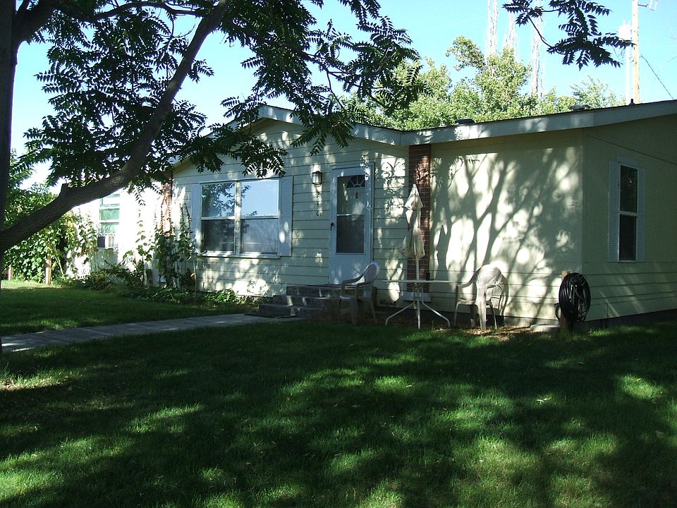 1st image of 240 Douglass Way