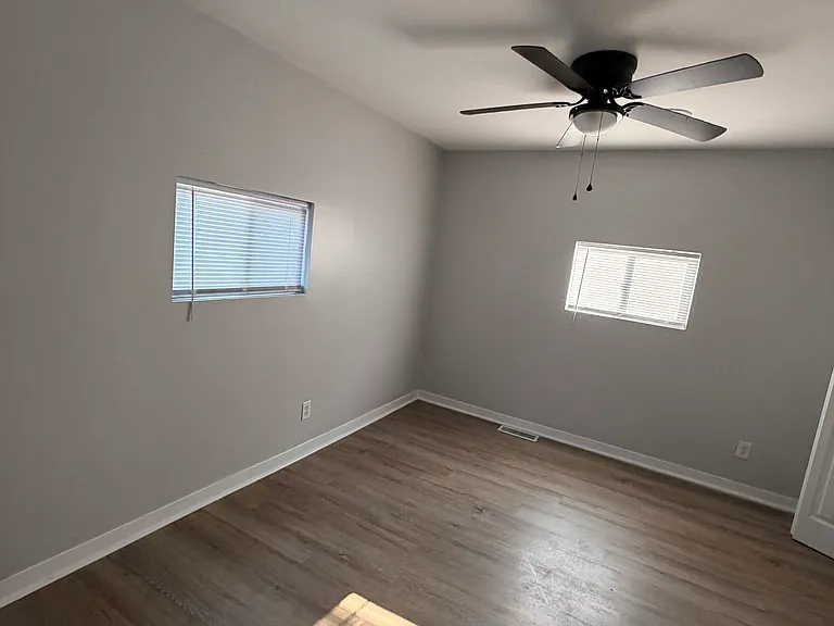 1232 Greene Pl — Photo 9