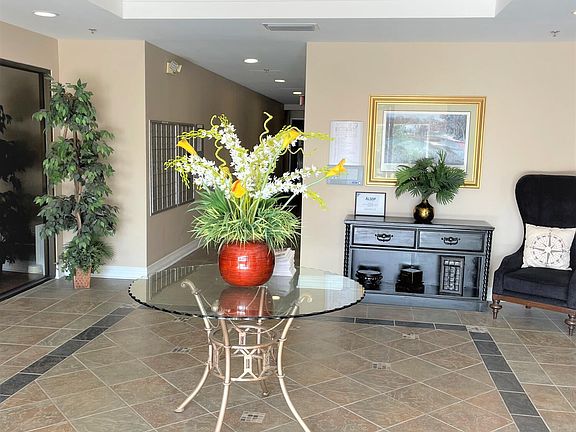 4th image of 701 MARKET Street #207