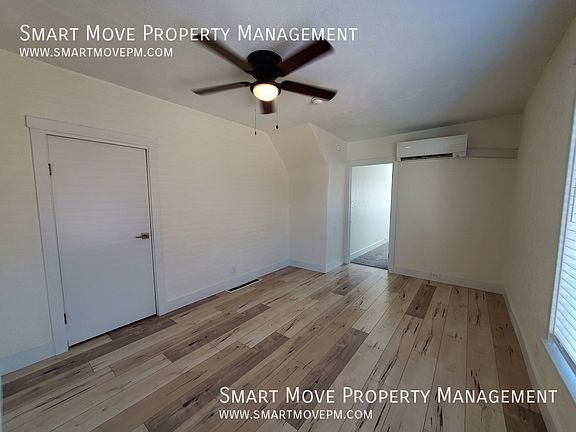 3rd image of 1122 1/2 W Fort St #4