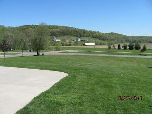 3rd image of 110 Conn Dr