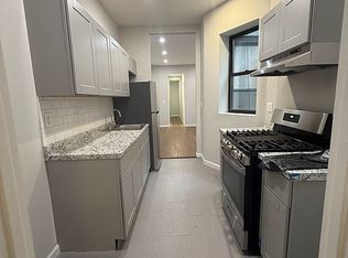 326 W 17th St APT 5E, New York, NY 10011