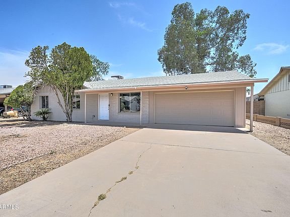 2nd image of 3625 W LUPINE Avenue