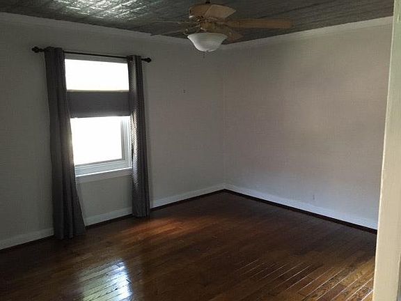 5th image of 117 East St