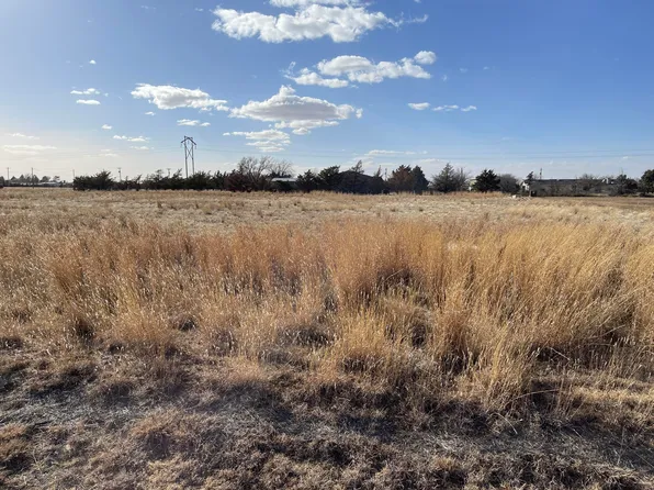 Bravo Dr, Plainview, TX 79072