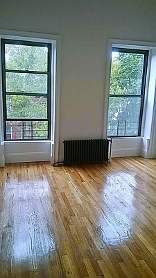 Rented by Voro, LLC | media 14