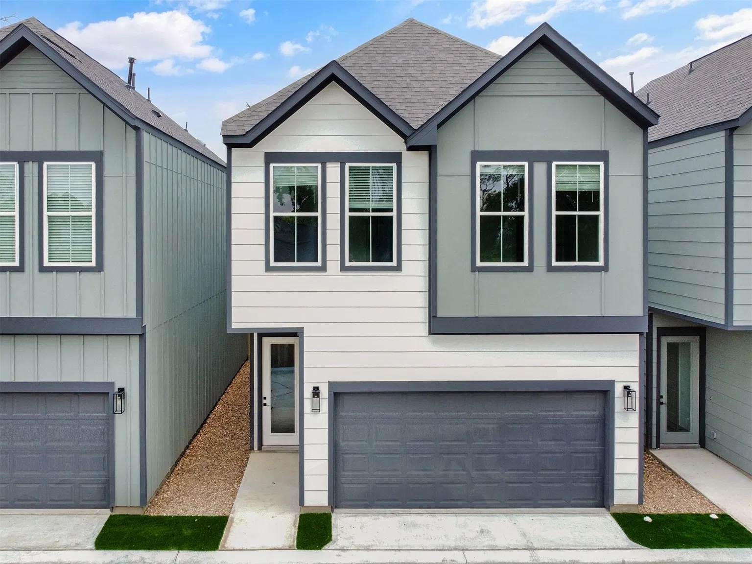 3 bed, 2.5 bath, 1668 sqft, $2,250 — Photo 2