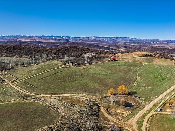 4th image of 33205 MACDAY Lane