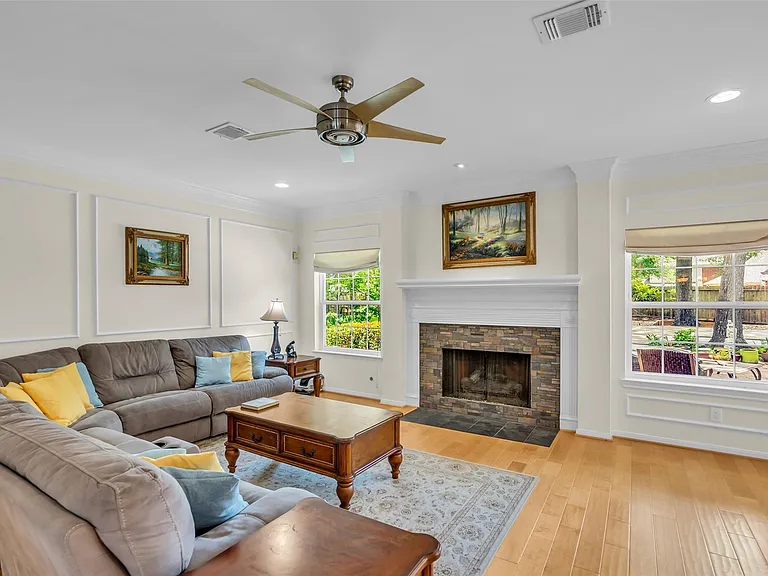 98 Winding Creek Pl — Photo 4