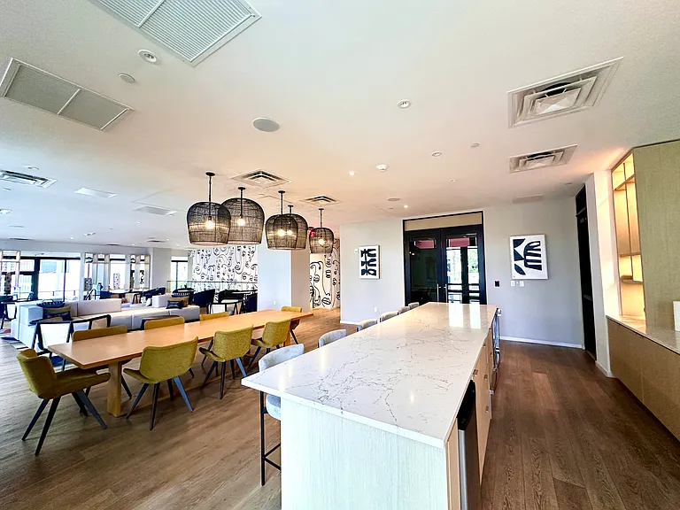 161 NE 23rd St #B1 — Photo 20