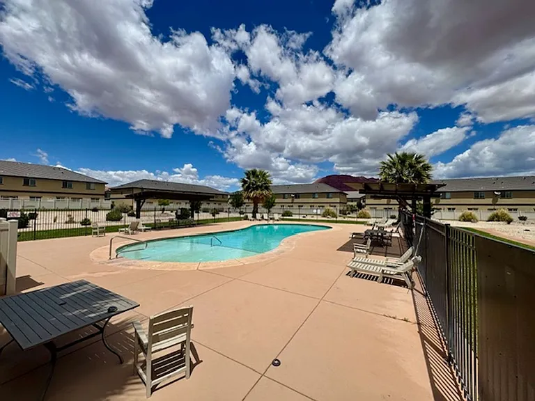 3842 Tuscany Dr #11 — Photo 8