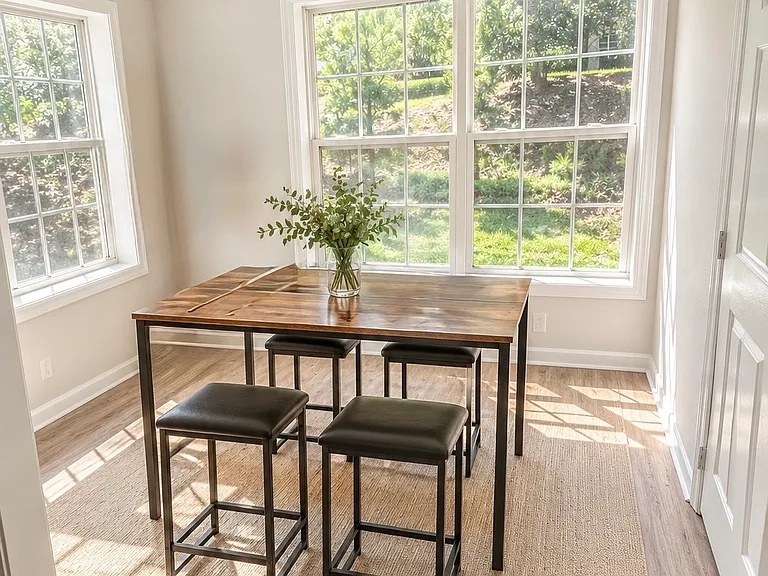 2020 University Woods Rd #203 — Photo 2