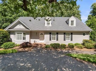 4205 Allistair Rd, Winston Salem, NC 27104