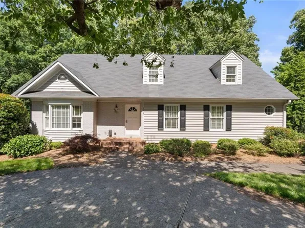 4205 Allistair Rd, Winston Salem, NC 27104