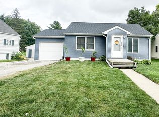 211 Independence Ave S, Clarks Grove, MN 56016