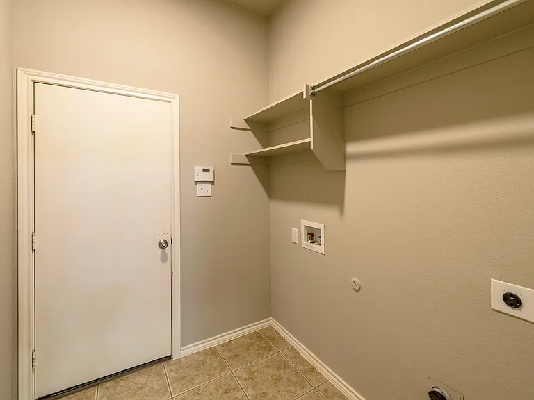 3221 Timber Ridge Trl — Photo 17