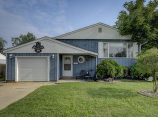 720 Darcy Ln, Griffith, IN 46319