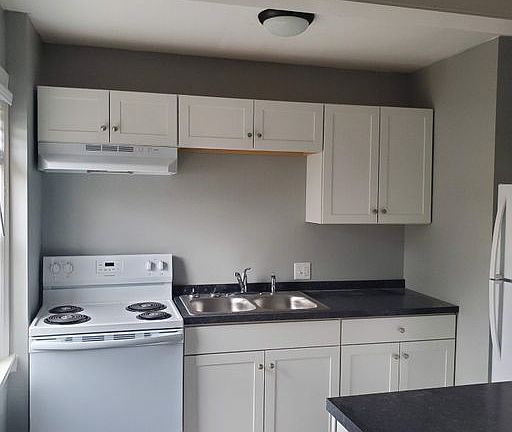 4th image of 1111 Lincoln Ave APT 6