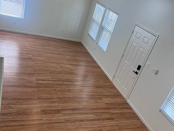 4th image of 4119 Logan Rd NW