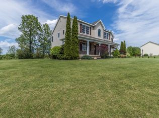 109 Brave Ridge Dr, Johnstown, NY 12095