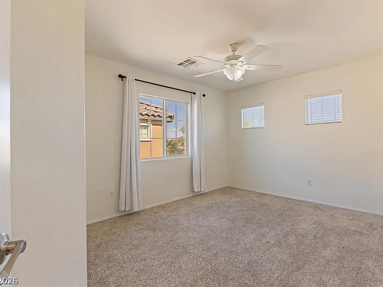 11204 Robin Park Ave — Photo 25