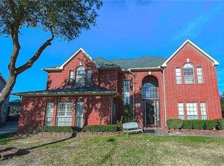 8811 Riverwell Cir E, Houston, TX 77083